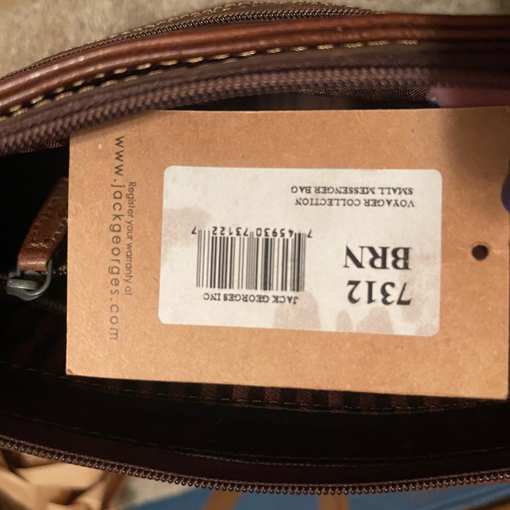 Nwt Jack Georges real leather brown crossbody messenger bag. - Picture 8 of 12